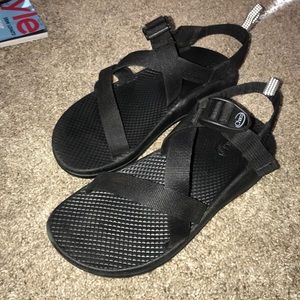 black one strap CHACOS